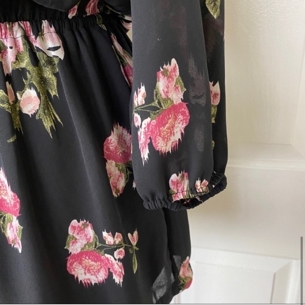 DR2 Floral Romper Black Size S - Picture 6 of 8